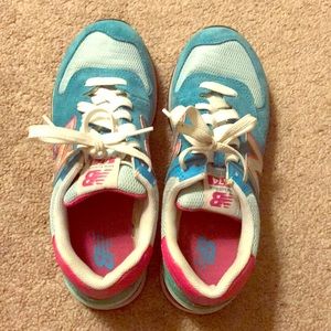 New Balance 574 Women Blue/Aqua/Pink Size 6.5